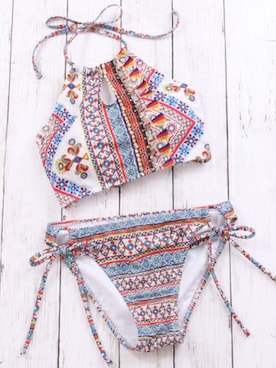 「アイテム（水着）」を使った、PEAK&PINEプレスさん（レディース・163cm）の秋コーディネート