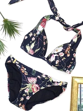 「アイテム（水着、ブルー系）」を使った、PEAK&PINEプレスさん（レディース・163cm）の冬コーディネート