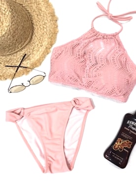 「アイテム（水着）」を使った、PEAK&PINEプレスさん（レディース・163cm）の夏コーディネート