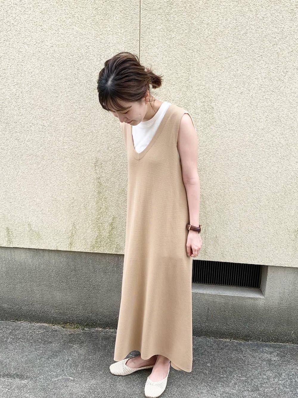 「夏コーデ、おしゃれさんと繋がりたい、休日スタイル、ワンピース、いいね、save、フォローお願いします🤑、ラクチンコーデ、低身長、低身長コーデ、ベージュ、サンダル」｜「LBCのミラノリブロングワンピ（ワンピース、ベージュ系）」を使った、pirochanさん（レディース・146cm）の夏コーディネートの1枚目の写真