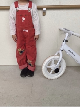 「アイテム（オールインワン・サロペット、レッド系）」を使った、can91さん（キッズ・100cm）の春コーディネート