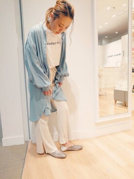 「アイテム（パンプス、グレー系）」を使った、テラスモール湘南さん（レディース・158cm）の春コーディネート