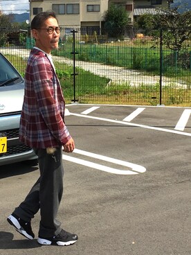 「DRIES VAN NOTEN（ドリスヴァンノッテン）のアイテム（テーラードジャケット）」を使った、tomoki さん（メンズ・167cm）の秋コーディネート