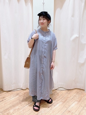「ehka sopo（エヘカソポ）のアイテム（シャツワンピース）」を使った、コナさん（レディース・150cm）の夏コーディネート