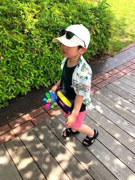 「キッスコーデ」｜「アイテム（帽子）」を使った、KAIさん（キッズ・110cm）の春コーディネート