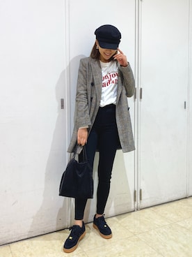 又来綾さんのコーディネート