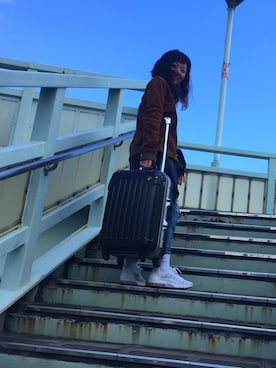 「SLOBE IENA（スローブイエナ）のNIKE エアマックスインビガー（スニーカー）」を使った、rinさん（レディース・155cm）の春コーディネート