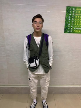 「アイテム（その他トップス、ホワイト系）」を使った、jeremy さん（メンズ・176cm）の春コーディネート