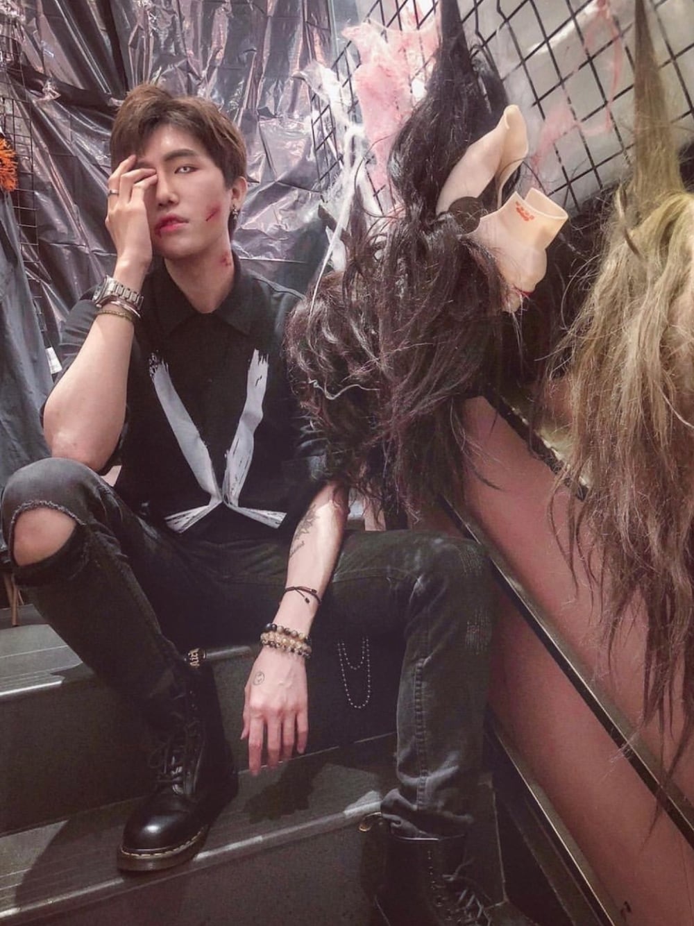 「#wearhalloween2019」｜「OVERKILL inc.のアイテム（トップス、ブラック系）」を使った、Hi Kinoさん（メンズ・178cm）の秋コーディネートの1枚目の写真