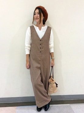 「LBC（エルビーシー）のアイテム（オールインワン・サロペット）」を使った、HARUさん（レディース・156cm）の秋コーディネート