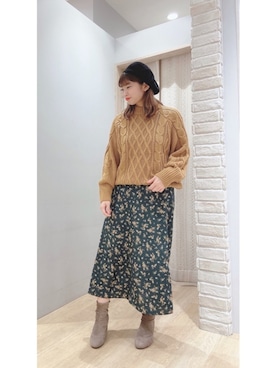 「花柄」｜「アイテム（ハンチング/ベレー帽）」を使った、ゆりっぺさん（レディース・157cm）の秋コーディネート
