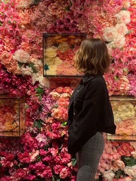 「ZARA（ザラ）のアイテム（デニムジャケット、ブラック系）」を使った、れいなさん（レディース・155cm）の秋コーディネート