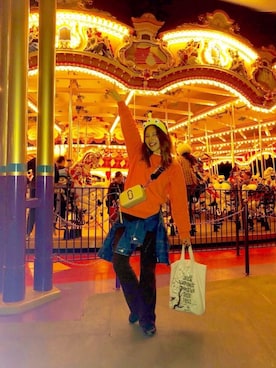 「MARC JACOBS（マークジェイコブス）のアイテム（ボディバッグ/ウエストポーチ）」を使った、miyuzonoさん（レディース・157cm）の秋コーディネート