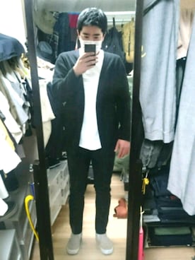 「アイテム（スリッポン、シルバー系）」を使った、高さん（メンズ・176cm）の春コーディネート