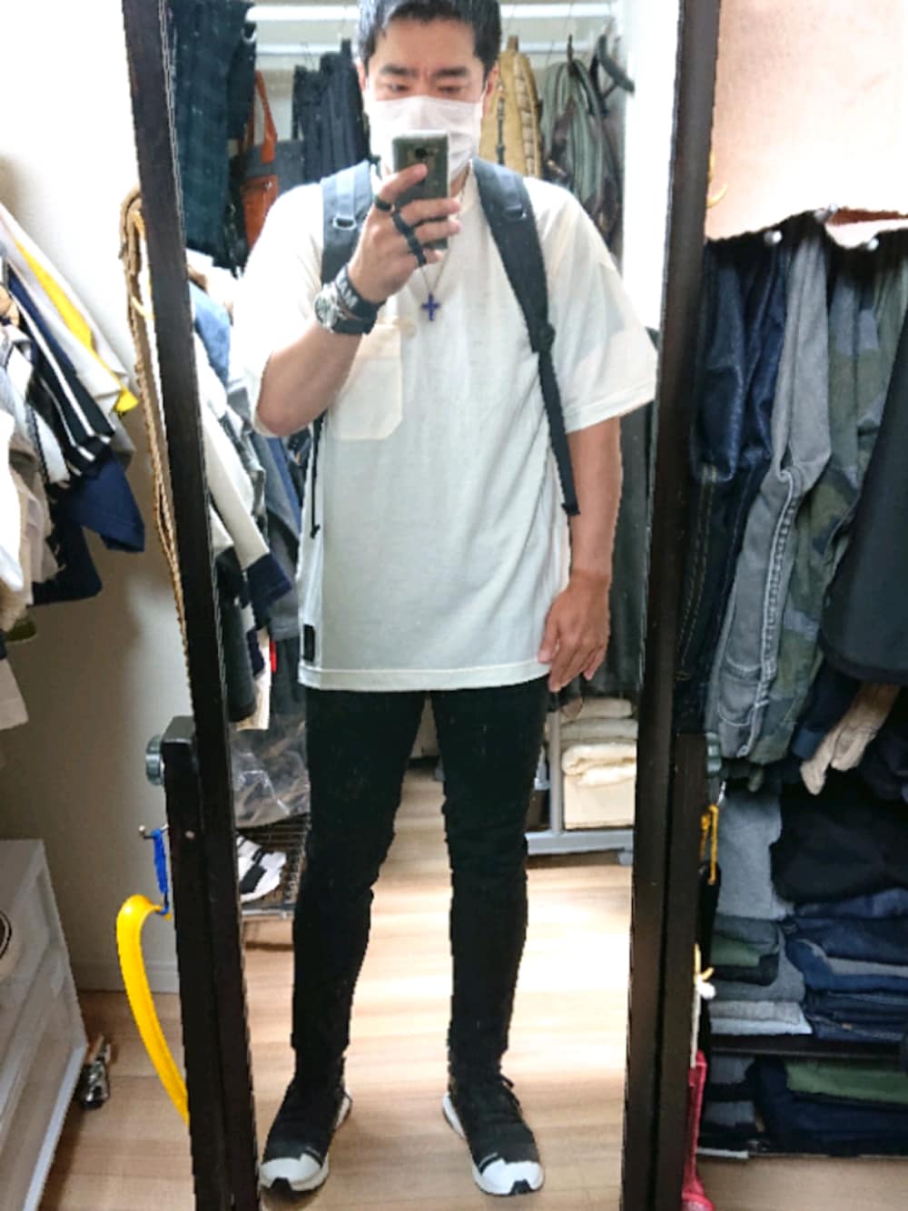 「Y-3のY-3 KOZOKO HIGH（スニーカー、ブラック系）」を使った、高さん（メンズ・176cm）の夏コーディネートの1枚目の写真