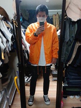 「EDIFICE（エディフィス）のアイテム（チノパンツ）」を使った、高さん（メンズ・176cm）の冬コーディネート