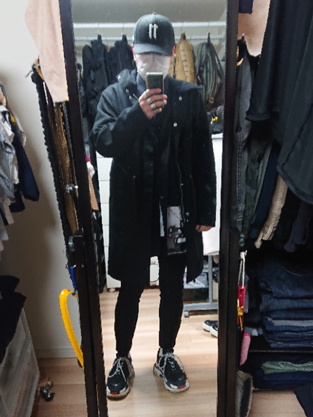 「Maison Margielaのアイテム（リング、シルバー系）」を使った、高さん（メンズ・176cm）の冬コーディネートの1枚目の写真