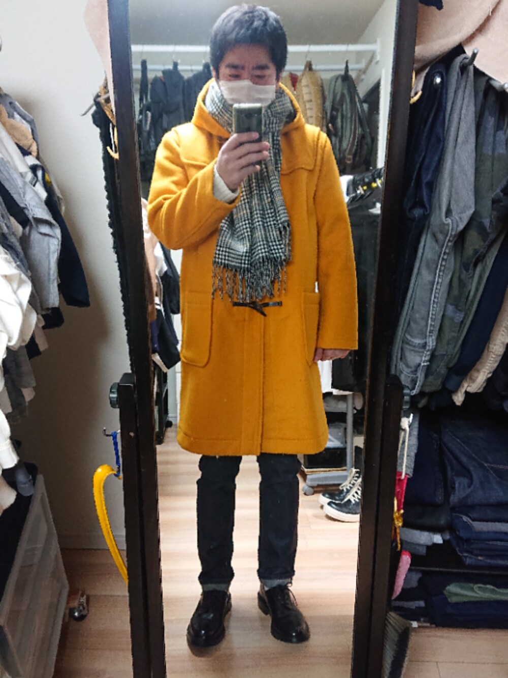 「Tricker'sのTricker's for BLU JE BLU by ARK（ドレスシューズ、ブラック系）」を使った、高さん（メンズ・176cm）の冬コーディネートの1枚目の写真