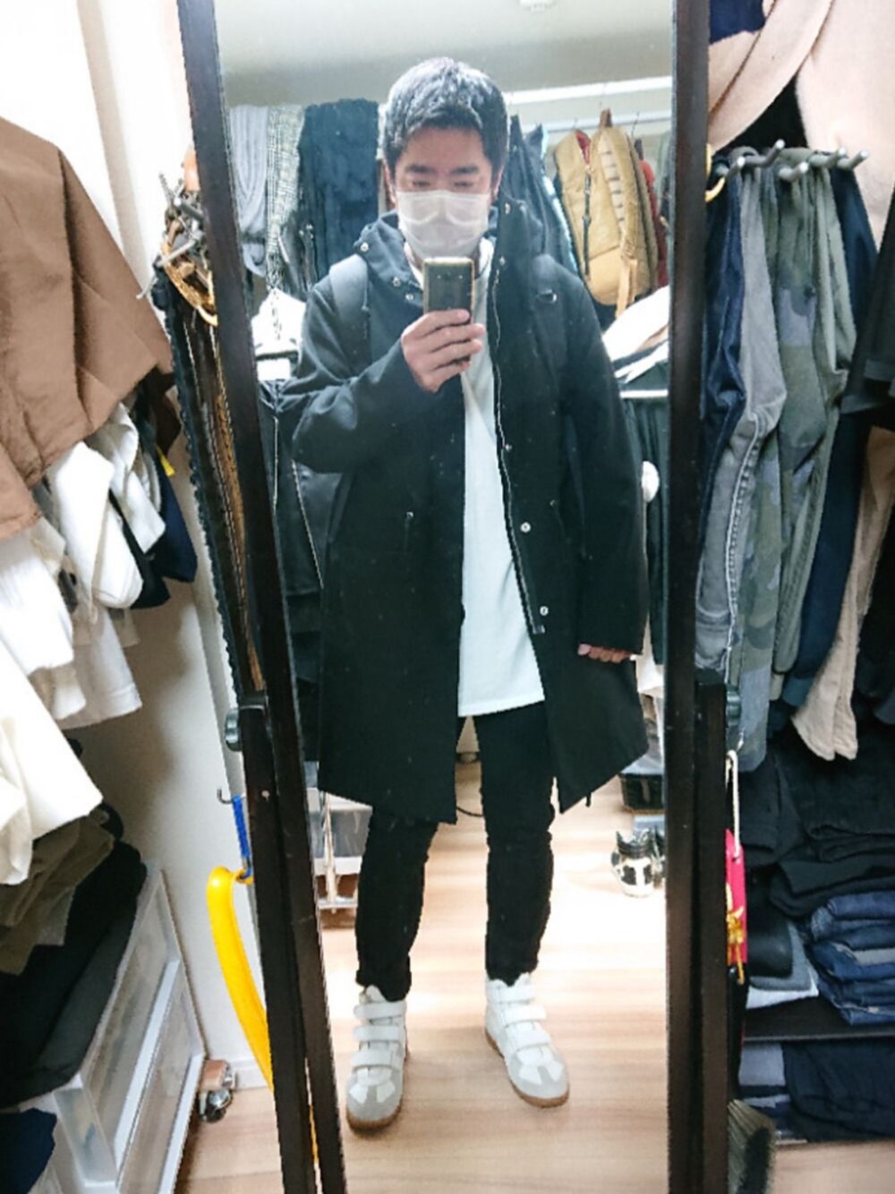「WHEIR BobsonのWHEIR Bobson　SKINNY JEANS（デニムパンツ、ブラック系）」を使った、高さん（メンズ・176cm）の秋コーディネートの1枚目の写真