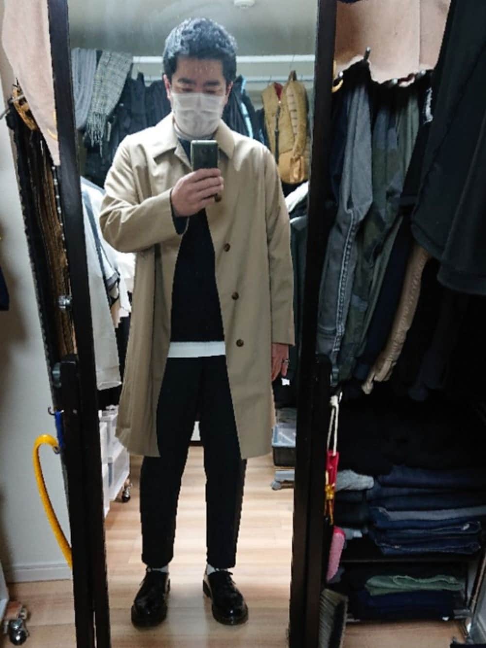 「Dr. MartensのDr.Martens/ドクターマーチン 3-EYE SHOE プレーントゥ 10085001/10085600（ドレスシューズ、ブラック系）」を使った、高さん（メンズ・176cm）の春コーディネートの1枚目の写真