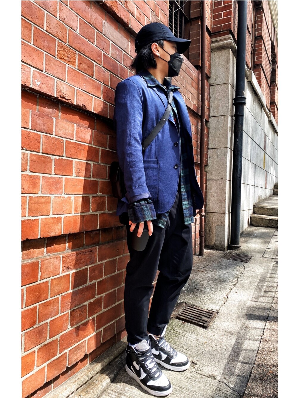 「ootd」｜「SOPHNET.のアイテム（ジャケット/アウター、ブルー系）」を使った、Kyle  Mokさん（メンズ・170cm）の冬コーディネートの1枚目の写真