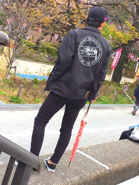 「STUSSY（ステューシー）のアイテム（その他アウター）」を使った、りょうさん（メンズ・172cm）の春コーディネート