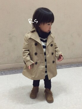 「BRANSHES（ブランシェス）のアイテム（トレンチコート）」を使った、Rico's♡さん（キッズ・90cm）の冬コーディネート