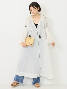 「Deuxieme Classe（ドゥーズィエムクラス）のアイテム（ショルダーバッグ）」を使った、MIKAさん（レディース・160cm）の春コーディネート