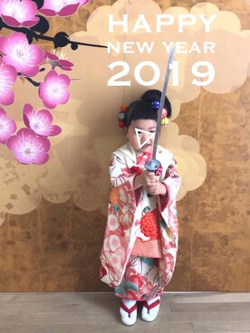 「髪飾り」｜𓅿yzk𓅿さん（キッズ・90cm）の冬コーディネート