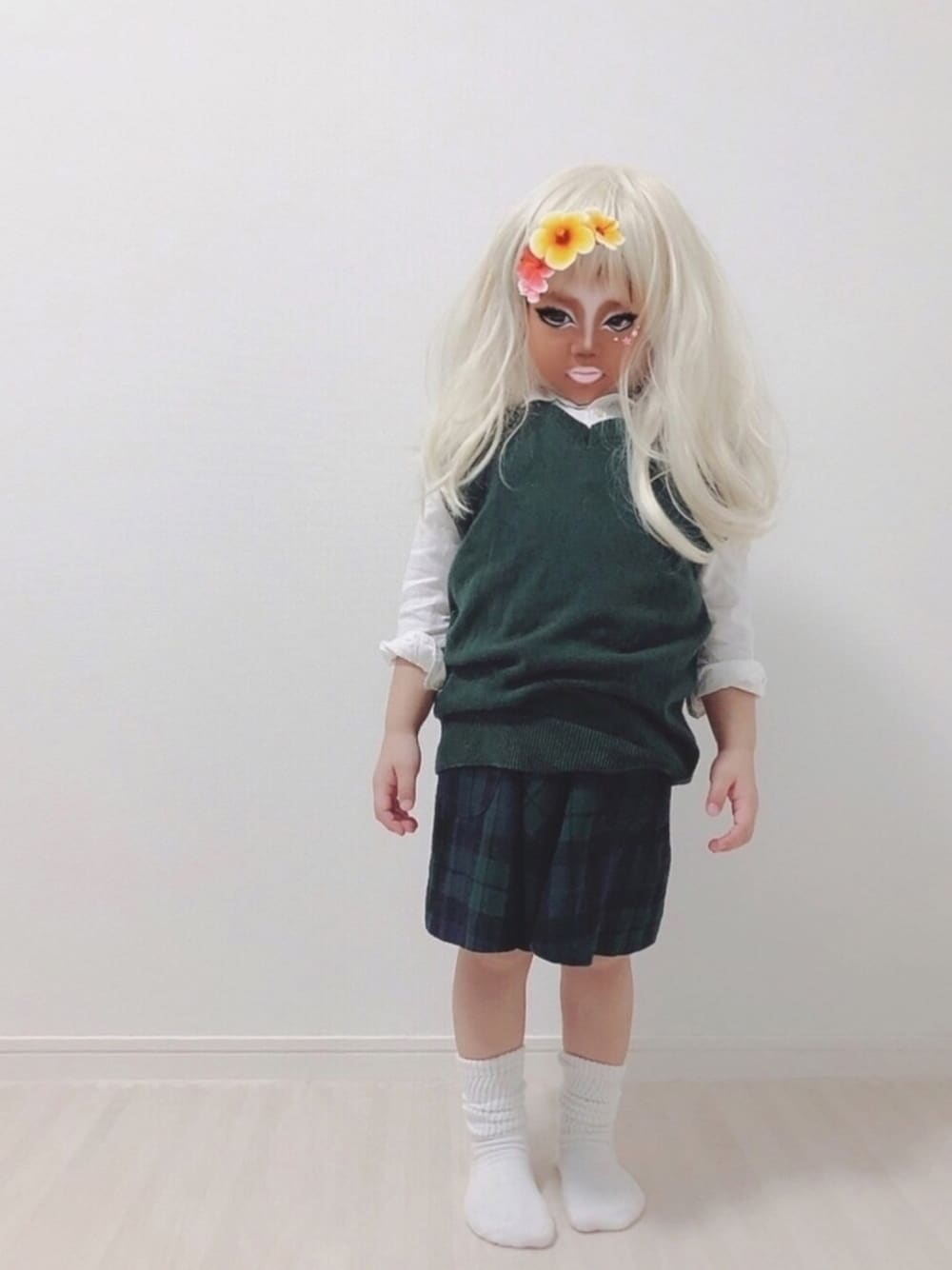 「wearhalloween2019、宇宙兄弟、ハロウィン、ギャル、汚ギャル、JK」｜「ZARA KIDSのアイテム（シャツ/ブラウス、ホワイト系）」を使った、𓅿yzk𓅿さん（キッズ・90cm）の秋コーディネートの1枚目の写真