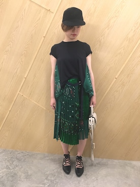 「アイテム（バッグ、ホワイト系）」を使った、MIDWEST FUJIIさん（レディース・160cm）の夏コーディネート