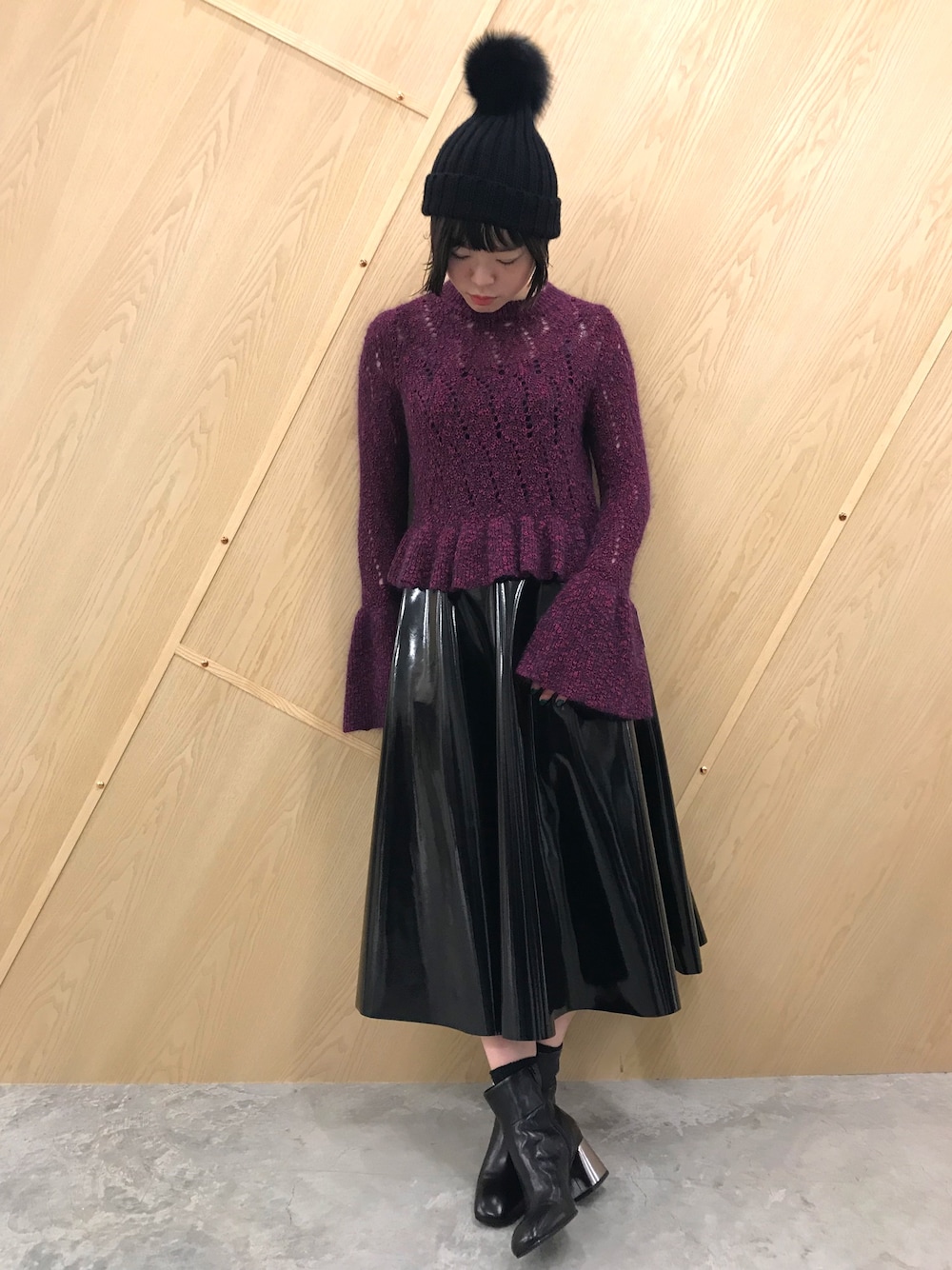 akiranaka エナメルフレアスカート