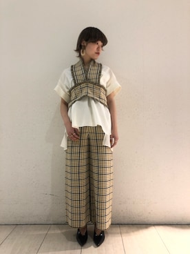 「TAN（タン）のアイテム」を使った、MIDWEST FUJIIさん（レディース・160cm）の春コーディネート