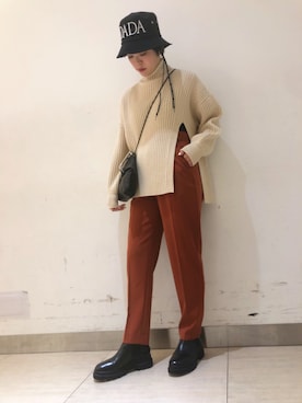 「CHRISTIAN DADA（クリスチャンダダ）のアイテム」を使った、MIDWEST FUJIIさん（レディース・160cm）の秋コーディネート