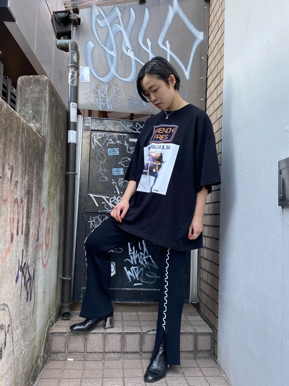 MIDWEST FUJII(MIDWEST TOKYO WOMEN)｜MM6 Maison MargielaのTシャツ