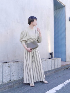 「AKIRANAKA（アキラナカ）のアイテム」を使った、MIDWEST FUJIIさん（レディース・160cm）の春コーディネート
