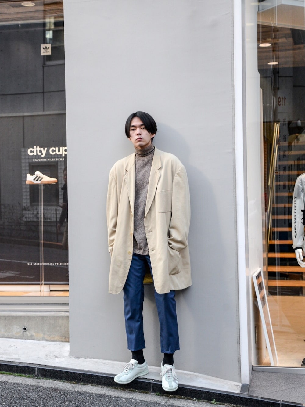 Yohji Yamamoto POUR HOMMEのテーラードジャケット（ベージュ系）を