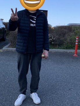 「TOMMY HILFIGER（トミーヒルフィガー）のアイテム（スウェットパンツ）」を使った、TomoKiMaさん（メンズ・166cm）の春コーディネート