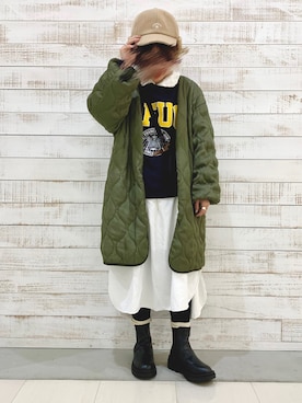 「古着好きな人と繋がりたい」｜「アイテム（ダウンベスト）」を使った、たにさん（レディース・150cm）の冬コーディネート