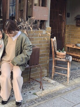 「URBAN RESEARCH（アーバンリサーチ）のアイテム（MA-1）」を使った、korieh_さん（レディース・148cm）の冬コーディネート