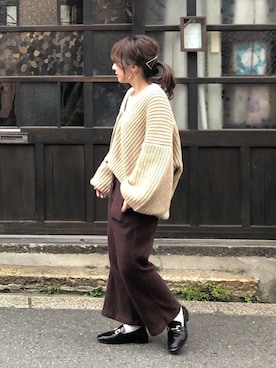 「select MOCA（セレクトモカ）の柔らかく履きやすいフェイクレザーゴールドビット付きローファー（ローファー）」を使った、korieh_さん（レディース・148cm）の春コーディネート