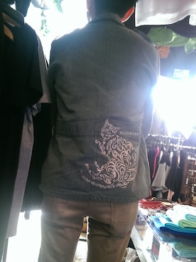 「ネコ」｜「アイテム（デニムジャケット）」を使った、愛知　BLACKCATヒロさん（メンズ・170cm）の春コーディネート