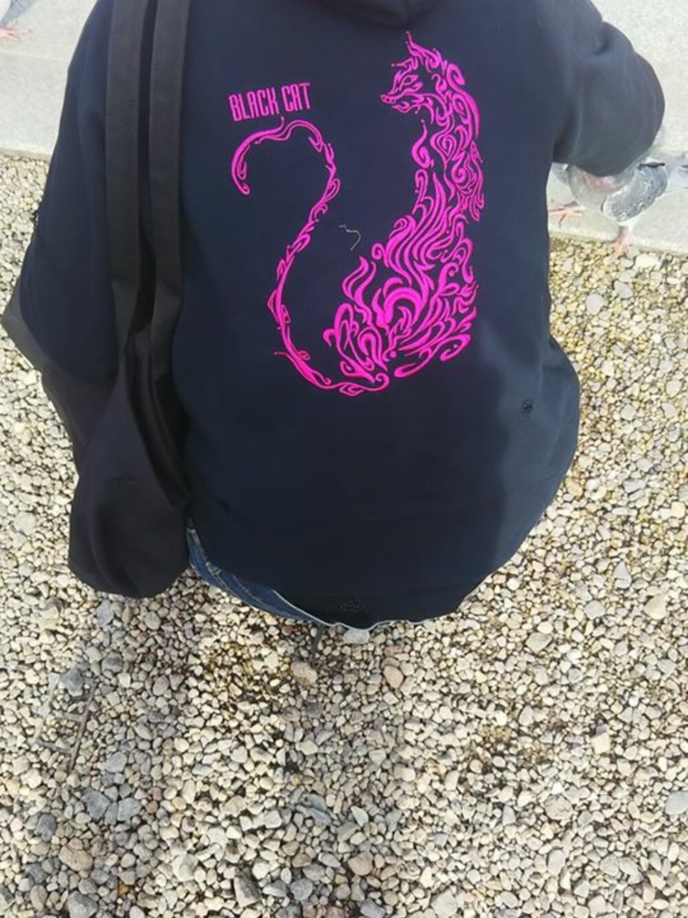 「black、ブラック、パーカー、刺繍、ネコ、pink、オトナカジュアル、ネコ柄、おしゃれさんと繋がりたい、キャンディレッド」｜「BLACKCATオリジナルパーカー（パーカー、ブラック系）」を使った、愛知　BLACKCATヒロさん（メンズ・160cm）の秋コーディネートの1枚目の写真