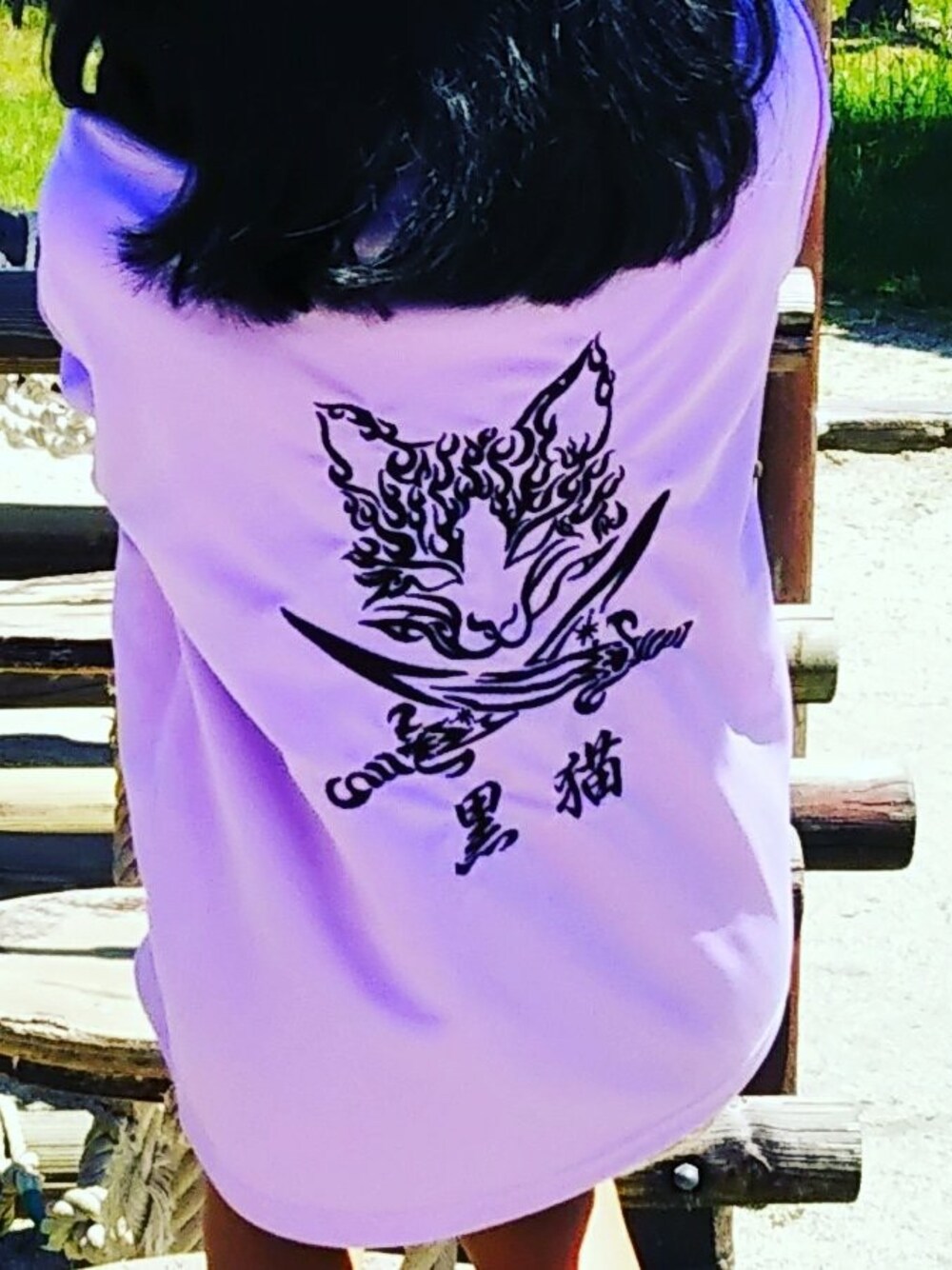 「black、ブラック、Tシャツ、刺繍、summer、street、パープル、キッズコーデ、ネコ、ネコ柄」｜「Tシャツ（Tシャツ/カットソー、パープル系）」を使った、愛知　BLACKCATヒロさん（キッズ・120cm）の春コーディネートの1枚目の写真
