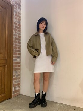 「ラブアンドピース2020」｜「アイテム（ワンピース/ドレス）」を使った、高平舞菜さん（レディース・159cm）の秋コーディネート