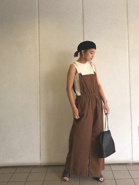 「TODAYFUL（トゥデイフル）のアイテム（オールインワン・サロペット）」を使った、IKUMIさん（レディース・153cm）の春コーディネート