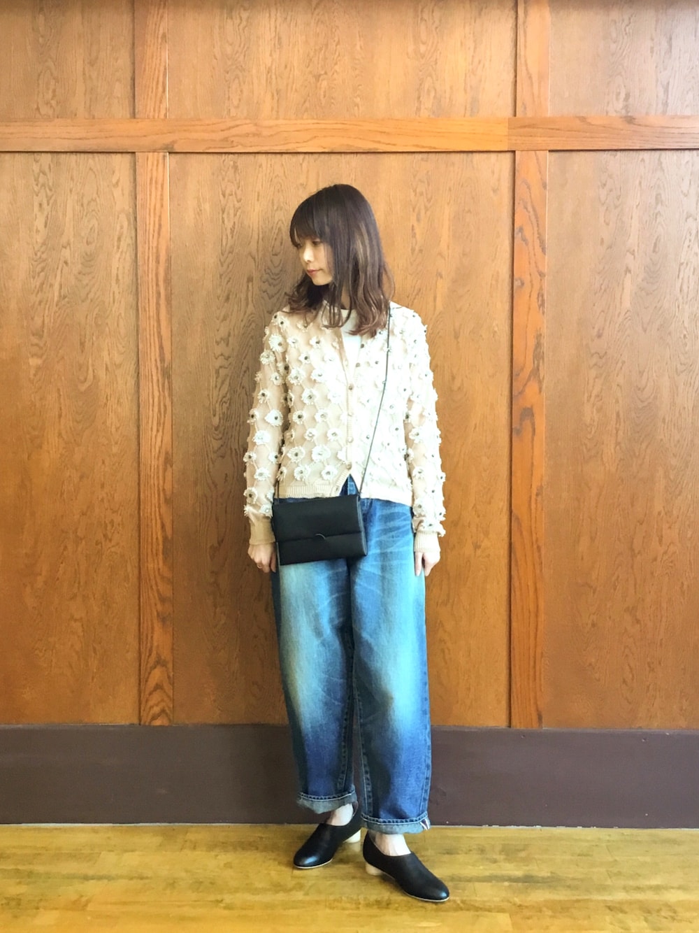 mina perhonenのノーカラージャケットを使った人気ファッション