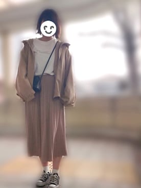 「アイテム（マウンテンパーカー）」を使った、meさん（レディース・165cm）の春コーディネート