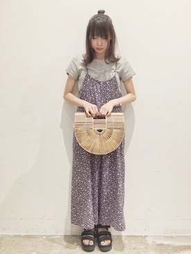 「AMERICAN HOLIC」｜「アイテム（サロペット/オーバーオール）」を使った、ﾂﾑｷﾞさん（レディース・161cm）の夏コーディネート