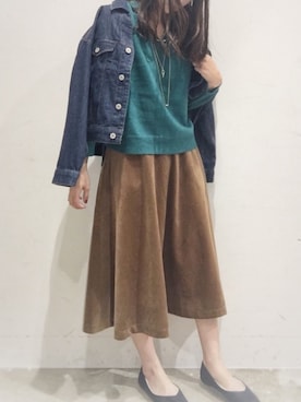 「ベロアスカート」｜「アイテム（デニムジャケット）」を使った、ﾂﾑｷﾞさん（レディース・161cm）の秋コーディネート
